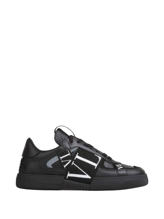 Valentino Garavani Black