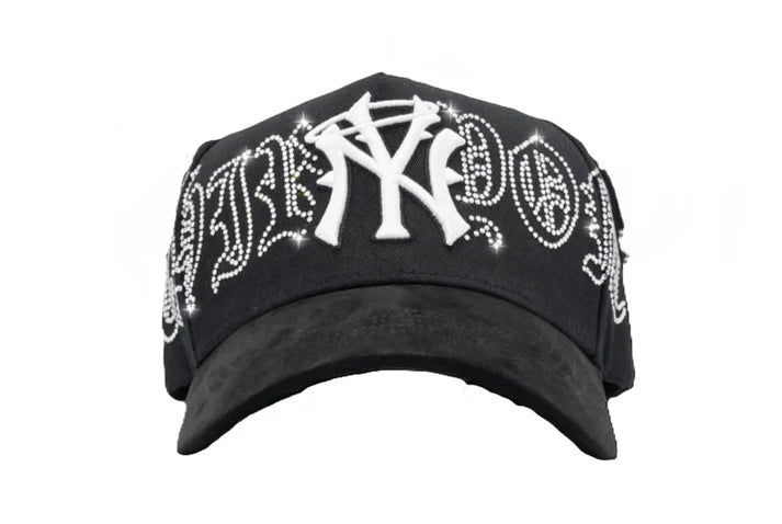 31 HATS CRYSTALS WHITE