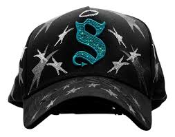 GORRA FAME CLUB X SAMANTHA UNIVERS TIFFANY VIP